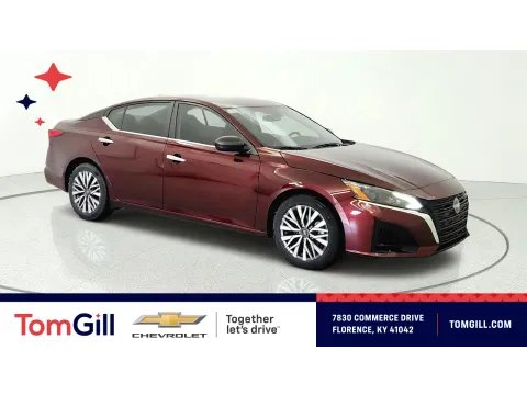 Red 2024 Nissan Altima 2.5 SV for sale in Florence, KY