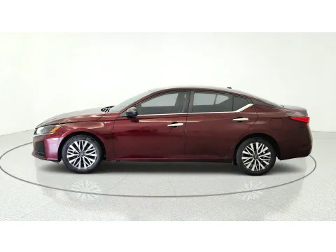 More photos of 2024 Nissan Altima 2.5 SV at Tom Gill Chevrolet, KY