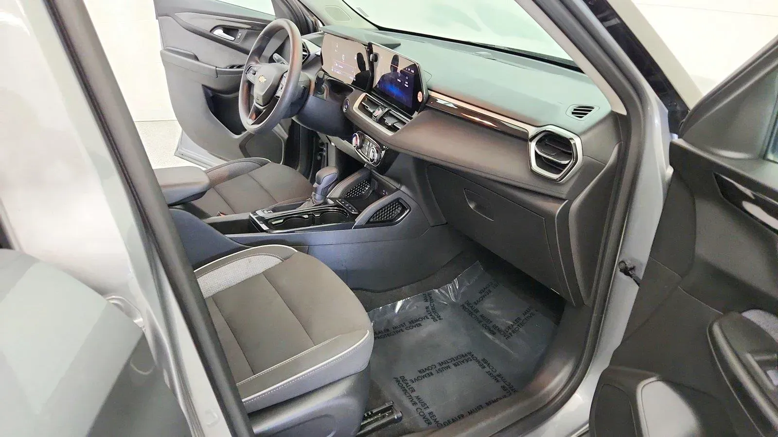2025 Chevrolet Trailblazer LT - Photo 27