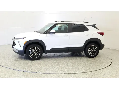More photos of 2025 Chevrolet Trailblazer LT at Tom Gill Chevrolet, KY