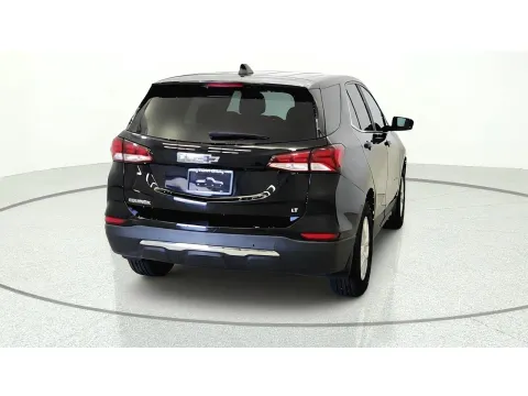 More photos of 2024 Chevrolet Equinox LT at Tom Gill Chevrolet, KY