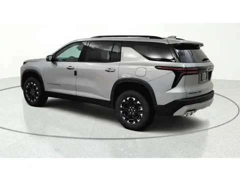 More photos of 2027 Chevrolet Traverse AWD Z71 at Tom Gill Chevrolet, KY