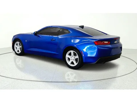 More photos of 2017 Chevrolet Camaro 1LT at Tom Gill Chevrolet, KY