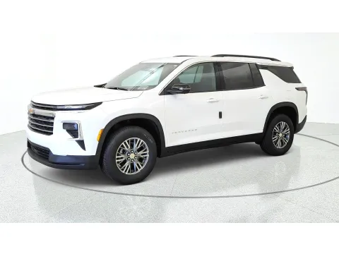 More photos of 2027 Chevrolet Traverse FWD LT at Tom Gill Chevrolet, KY