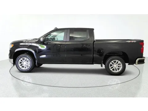 More photos of 2026 Chevrolet Silverado 1500 LT at Tom Gill Chevrolet, KY
