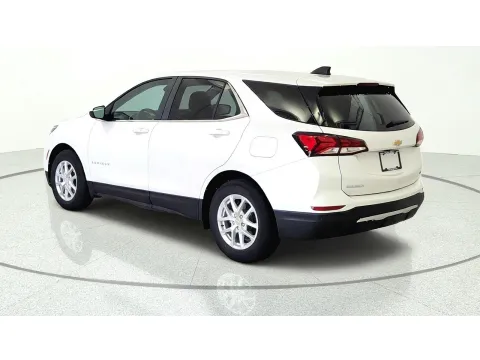 More photos of 2022 Chevrolet Equinox LT at Tom Gill Chevrolet, KY