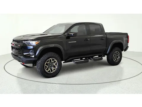 More photos of 2026 Chevrolet Colorado 4WD ZR2 at Tom Gill Chevrolet, KY
