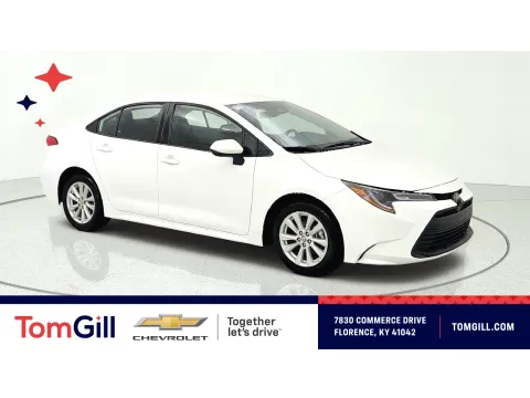 White 2024 Toyota Corolla LE for sale in Florence, KY