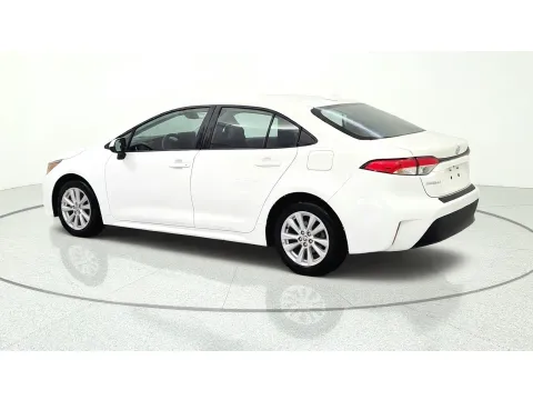 More photos of 2024 Toyota Corolla LE at Tom Gill Chevrolet, KY