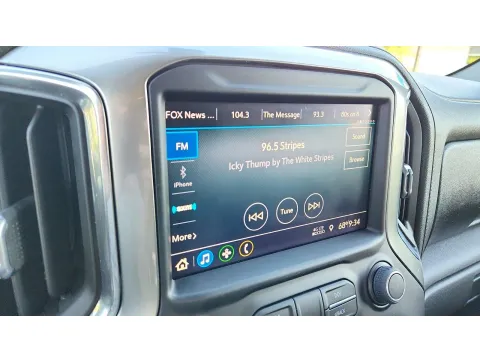 More photos of 2022 Chevrolet Silverado 2500 HD LT at Tom Gill Chevrolet, KY