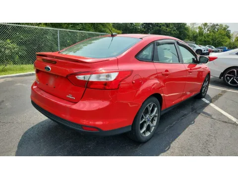 Photos of 2013 Ford Focus 4dr Sdn SE for sale in Florence, KY at Tom Gill Chevrolet
