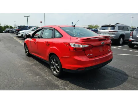 More photos of 2013 Ford Focus 4dr Sdn SE at Tom Gill Chevrolet, KY