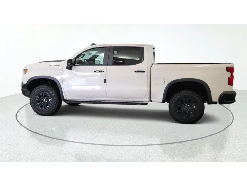 More photos of 2026 Chevrolet Silverado 1500 ZR2 at Tom Gill Chevrolet, KY