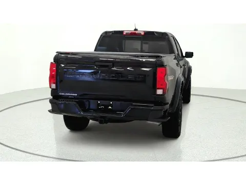 More photos of 2023 Chevrolet Colorado 4WD Trail Boss at Tom Gill Chevrolet, KY