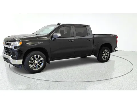 More photos of 2024 Chevrolet Silverado 1500 LT at Tom Gill Chevrolet, KY