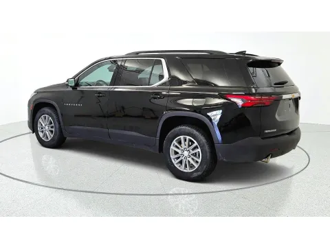 More photos of 2023 Chevrolet Traverse LT Cloth at Tom Gill Chevrolet, KY