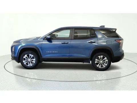 More photos of 2027 Chevrolet Equinox AWD LT at Tom Gill Chevrolet, KY