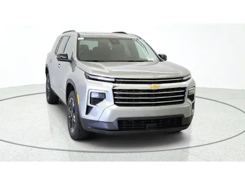 Photos of 2027 Chevrolet Traverse FWD LT for sale in Florence, KY at Tom Gill Chevrolet