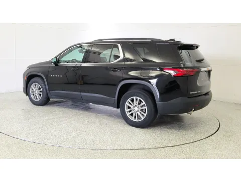 More photos of 2023 Chevrolet Traverse LT Cloth at Tom Gill Chevrolet, KY