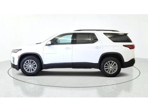 More photos of 2023 Chevrolet Traverse LT Cloth at Tom Gill Chevrolet, KY