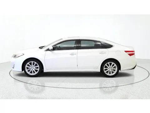 More photos of 2013 Toyota Avalon XLE Touring at Tom Gill Chevrolet, KY