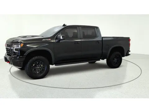 More photos of 2025 Chevrolet Silverado 1500 ZR2 at Tom Gill Chevrolet, KY