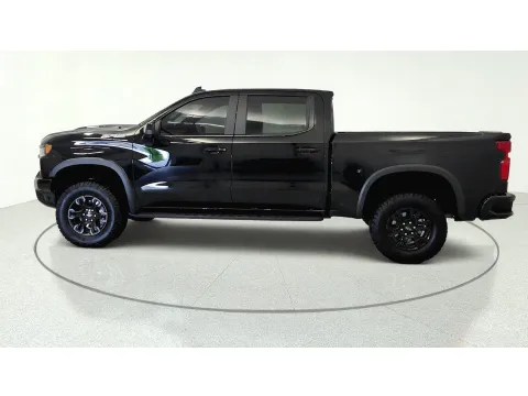 More photos of 2025 Chevrolet Silverado 1500 ZR2 at Tom Gill Chevrolet, KY