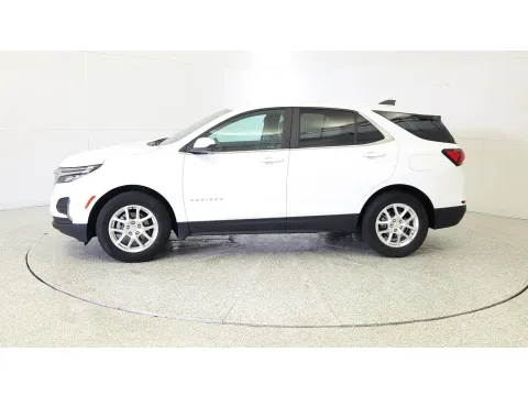 More photos of 2024 Chevrolet Equinox LT at Tom Gill Chevrolet, KY