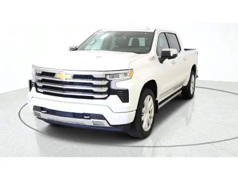 Another view of 2023 Chevrolet Silverado 1500 High Country for sale in Florence, KY at Tom Gill Chevrolet