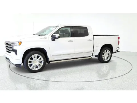 More photos of 2023 Chevrolet Silverado 1500 High Country at Tom Gill Chevrolet, KY