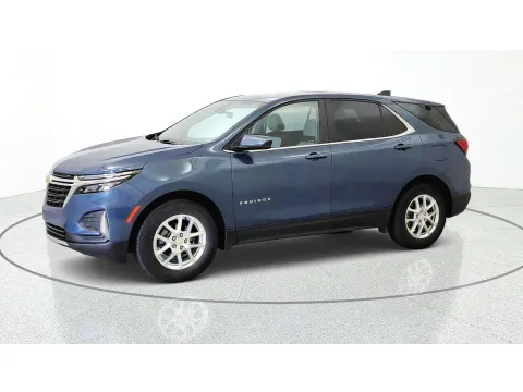 More photos of 2024 Chevrolet Equinox LT at Tom Gill Chevrolet, KY