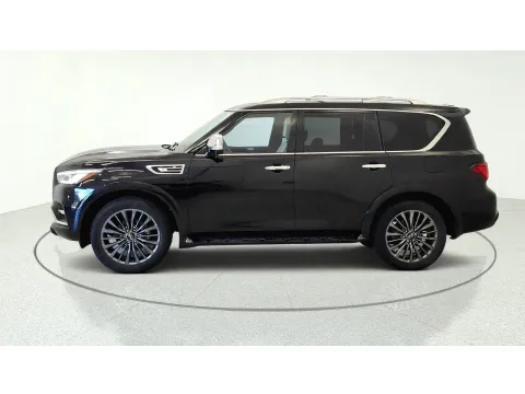 More photos of 2024 INFINITI QX80 SENSORY at Tom Gill Chevrolet, KY