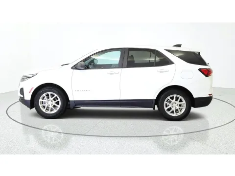 More photos of 2023 Chevrolet Equinox LS at Tom Gill Chevrolet, KY