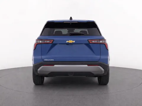 More photos of 2027 Chevrolet Equinox FWD LT at Tom Gill Chevrolet, KY
