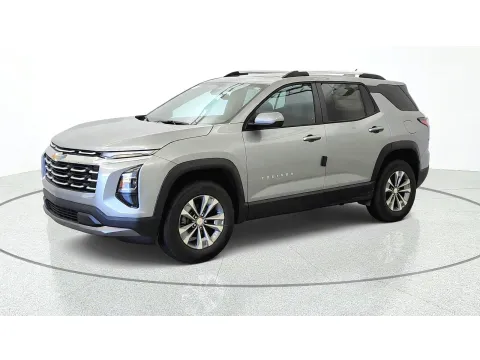 More photos of 2027 Chevrolet Equinox AWD LT at Tom Gill Chevrolet, KY