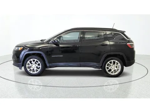 More photos of 2023 Jeep Compass Latitude Lux at Tom Gill Chevrolet, KY