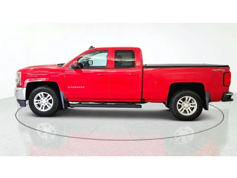 More photos of 2017 Chevrolet Silverado 1500 LT at Tom Gill Chevrolet, KY
