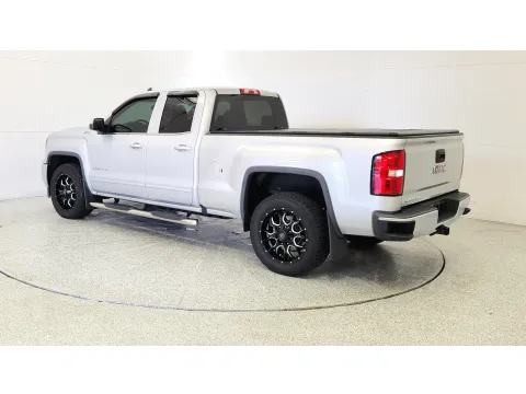 More photos of 2017 GMC Sierra 1500 SLE at Tom Gill Chevrolet, KY