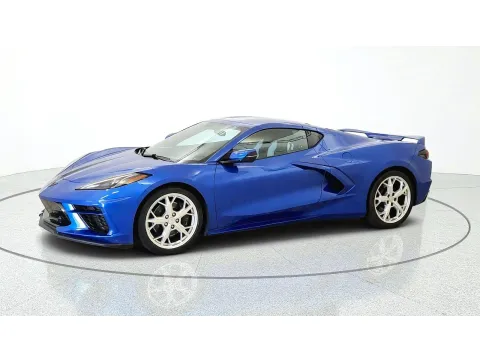 More photos of 2021 Chevrolet Corvette 2LT at Tom Gill Chevrolet, KY