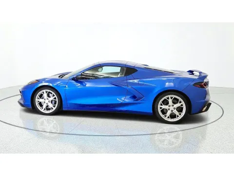 More photos of 2021 Chevrolet Corvette 2LT at Tom Gill Chevrolet, KY
