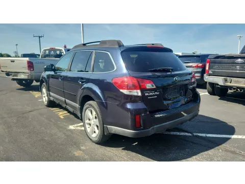 More photos of 2013 Subaru Outback 2.5i Premium at Tom Gill Chevrolet, KY