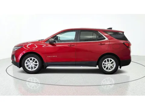 More photos of 2024 Chevrolet Equinox LT at Tom Gill Chevrolet, KY