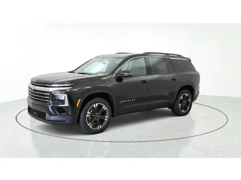 More photos of 2027 Chevrolet Traverse FWD LT at Tom Gill Chevrolet, KY