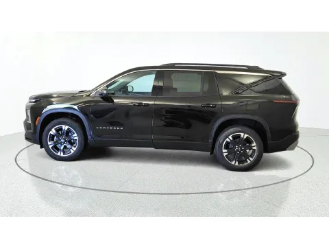 More photos of 2027 Chevrolet Traverse FWD LT at Tom Gill Chevrolet, KY