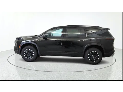 More photos of 2027 Chevrolet Traverse AWD Z71 at Tom Gill Chevrolet, KY