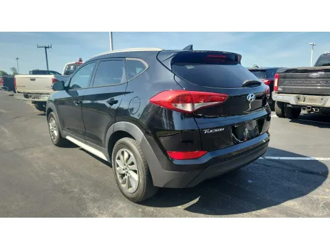 More photos of 2017 Hyundai Tucson SE Plus at Tom Gill Chevrolet, KY