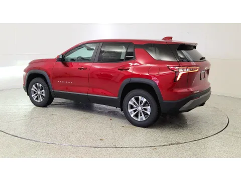 More photos of 2027 Chevrolet Equinox FWD LT at Tom Gill Chevrolet, KY