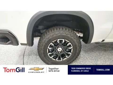 White 2025 Chevrolet Silverado 1500 ZR2 for sale in Florence, KY