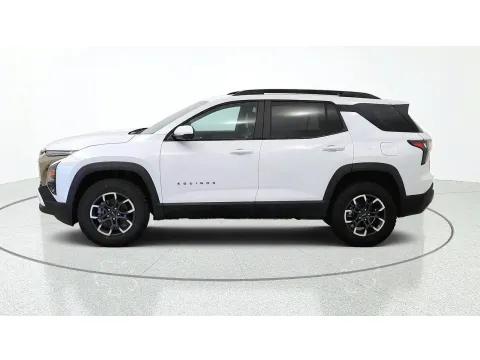 More photos of 2027 Chevrolet Equinox FWD ACTIV at Tom Gill Chevrolet, KY