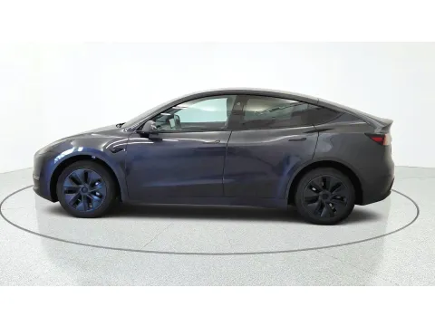 More photos of 2024 Tesla Model Y Long Range at Tom Gill Chevrolet, KY